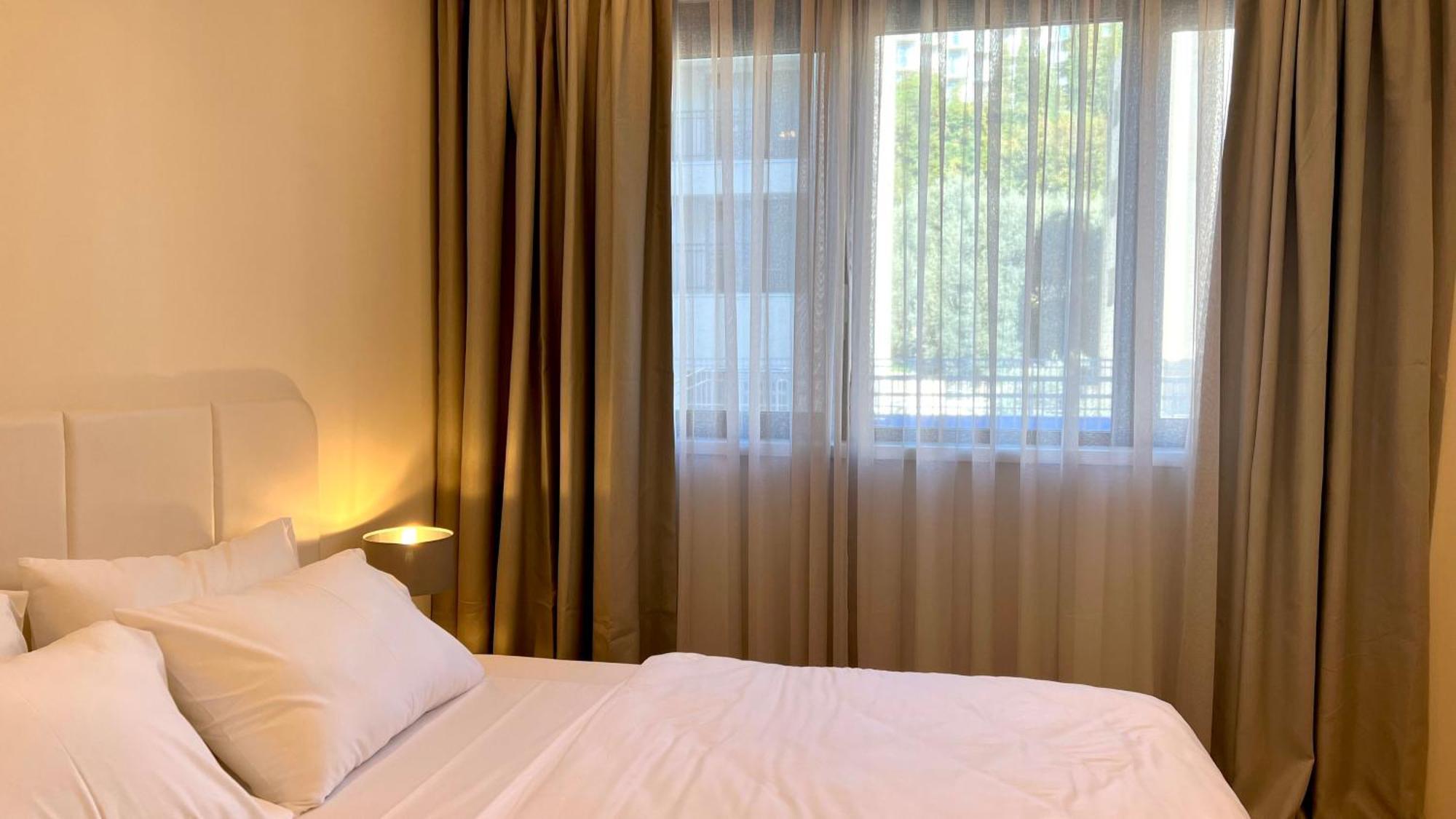 Sunraf Luxe Apartments 부드바 외부 사진