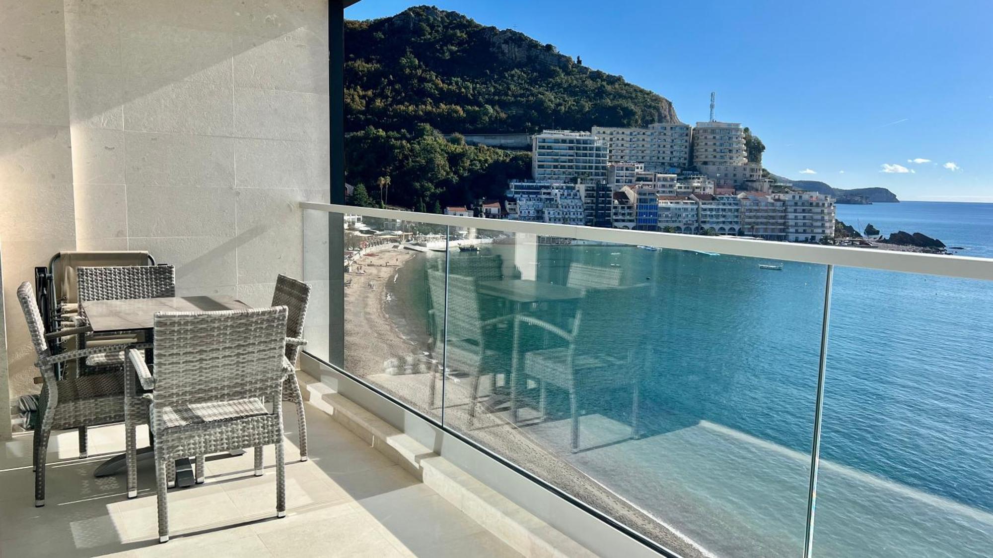 Sunraf Luxe Apartments 부드바 외부 사진