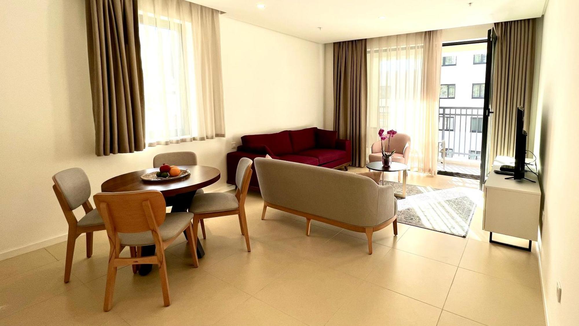 Sunraf Luxe Apartments 부드바 외부 사진